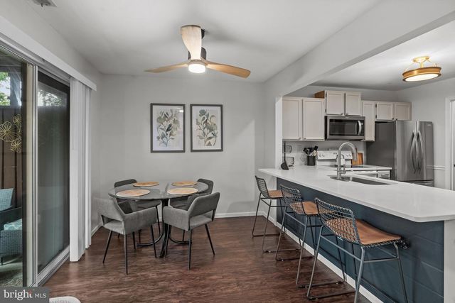 44 WOODLAKE DR, Marlton, NJ 08053
