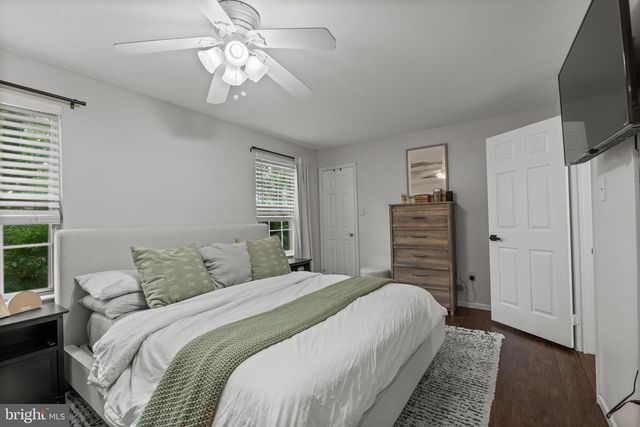44 WOODLAKE DR, Marlton, NJ 08053