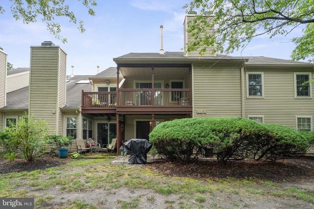44 WOODLAKE DR, Marlton, NJ 08053