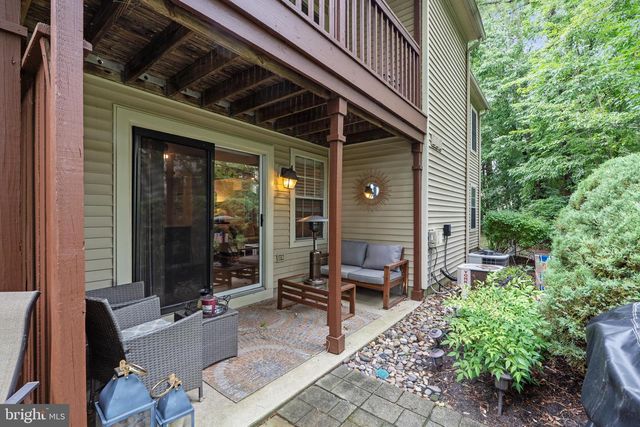 44 WOODLAKE DR, Marlton, NJ 08053