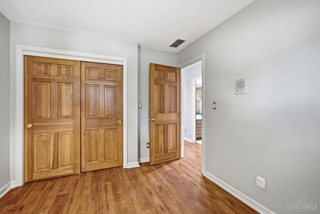 3595 Far Hills Avenue, Kettering, OH 45429
