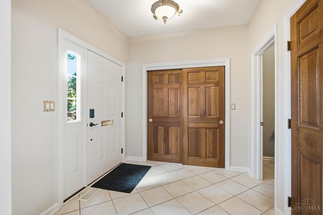 3595 Far Hills Avenue, Kettering, OH 45429