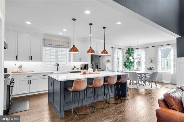 913 REYNOLDS ST, Delaware City, DE 19706