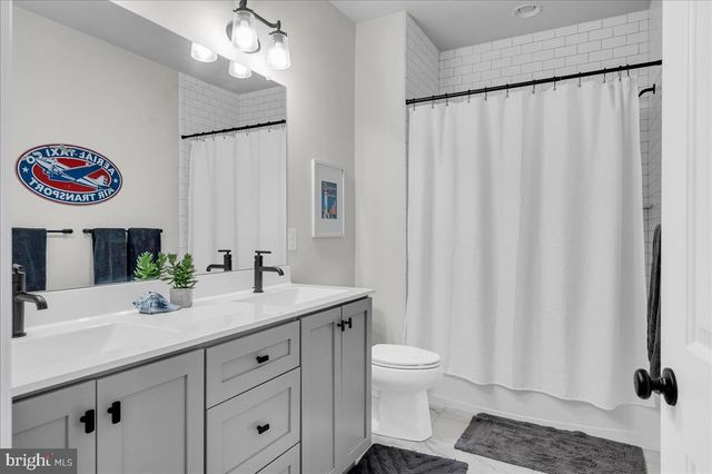 913 REYNOLDS ST, Delaware City, DE 19706