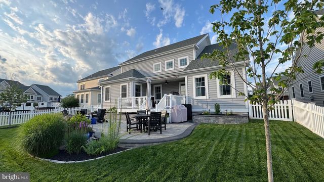 913 REYNOLDS ST, Delaware City, DE 19706