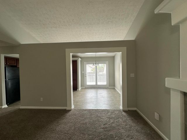 2517 Buck Lane, Lexington, KY 40511