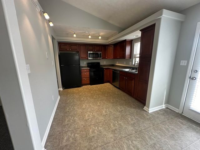 2517 Buck Lane, Lexington, KY 40511