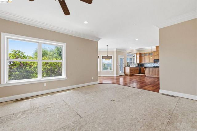 16464 Crestridge Ave, Sonora, CA 95370