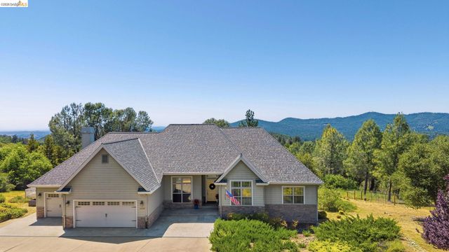16464 Crestridge Ave, Sonora, CA 95370
