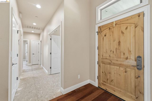 16464 Crestridge Ave, Sonora, CA 95370