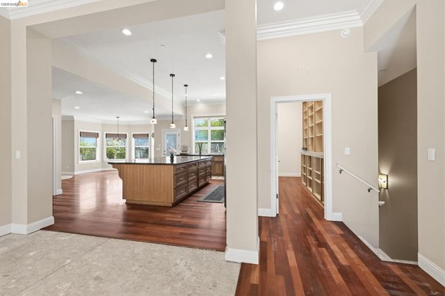 16464 Crestridge Ave, Sonora, CA 95370