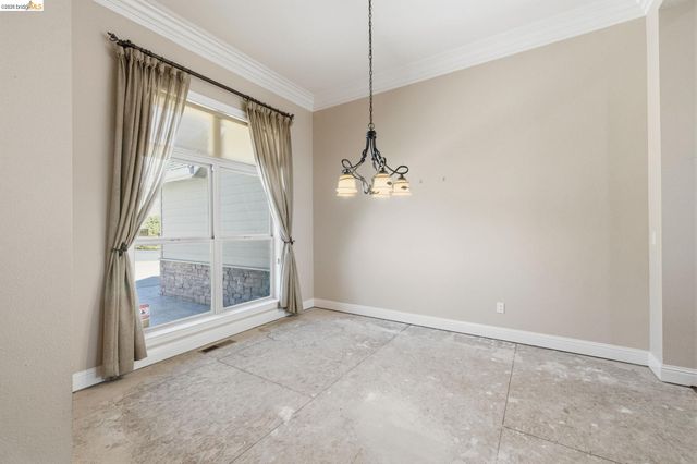 16464 Crestridge Ave, Sonora, CA 95370