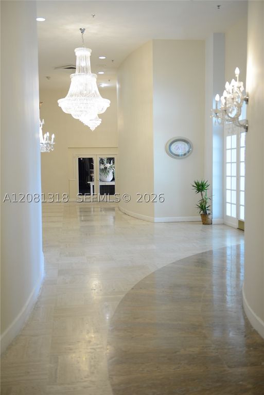 Image 18 of property listing at 5445 Collins Ave P2, Miami Beach, FL 33140
