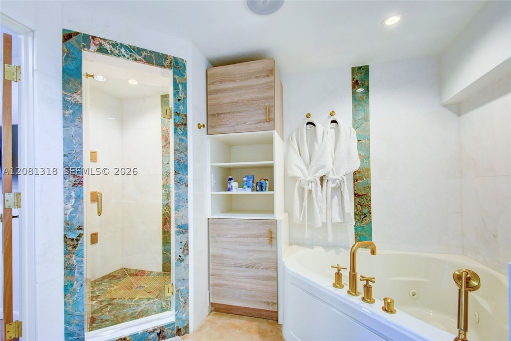 Image 23 of property listing at 5445 Collins Ave P2, Miami Beach, FL 33140