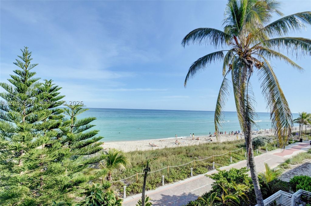 Image 5 of property listing at 5445 Collins Ave P2, Miami Beach, FL 33140
