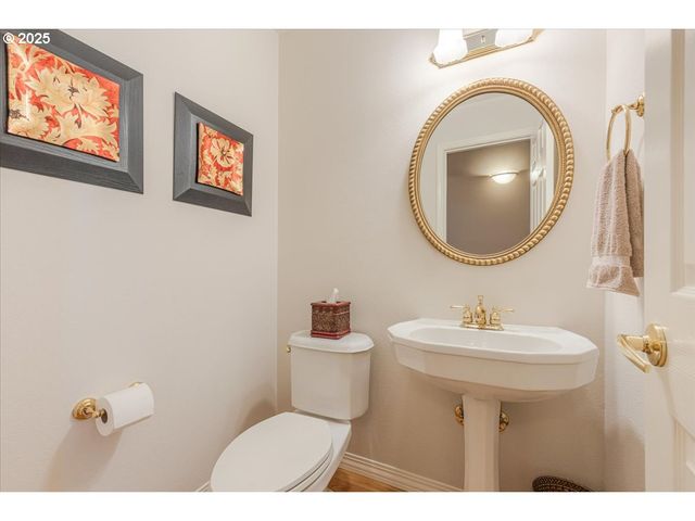 8336 Sw 187TH Ave, Beaverton, OR 97007