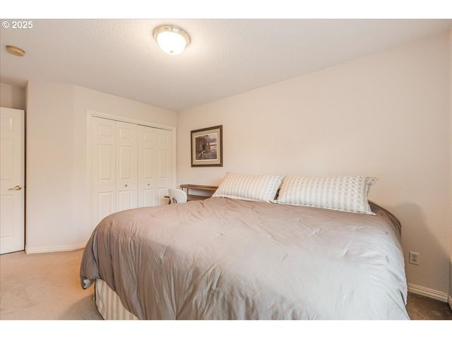 8336 Sw 187TH Ave, Beaverton, OR 97007