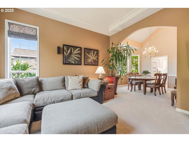 8336 Sw 187TH Ave, Beaverton, OR 97007