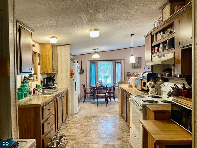 84 Hoagy Carmichael Way, Cloverdale, IN 46120