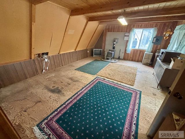 168 Redwood Road, Salmon, ID 83467