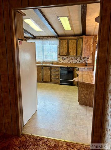 168 Redwood Road, Salmon, ID 83467