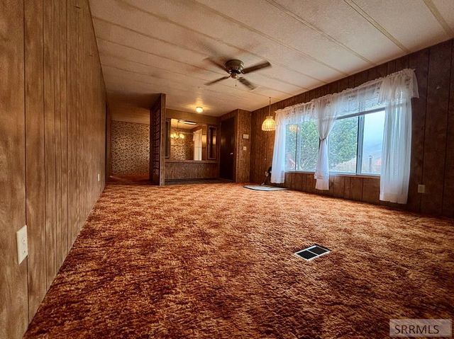 168 Redwood Road, Salmon, ID 83467