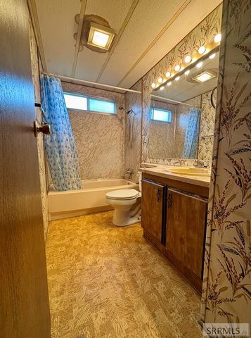 168 Redwood Road, Salmon, ID 83467