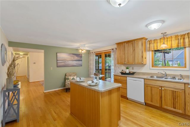 7895 Dewitt Drive, Lysander, NY 13027