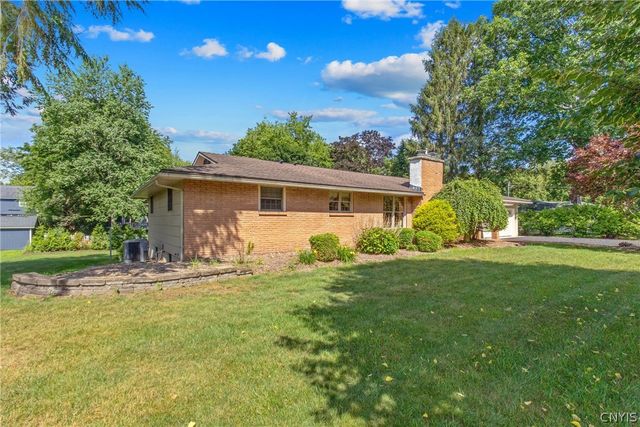 7895 Dewitt Drive, Lysander, NY 13027