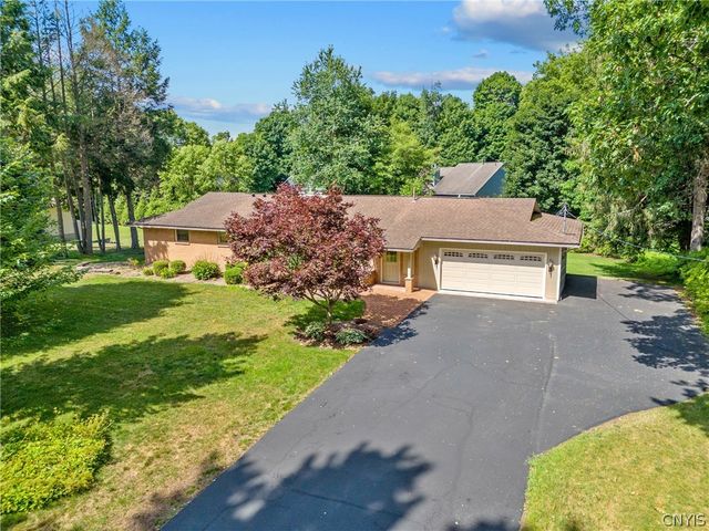 7895 Dewitt Drive, Lysander, NY 13027
