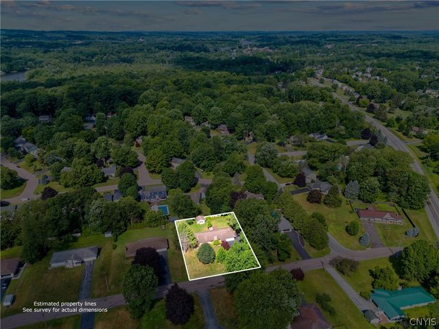 7895 Dewitt Drive, Lysander, NY 13027