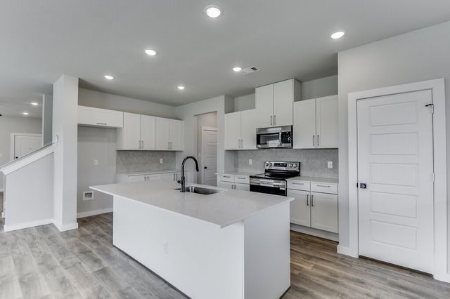 4024-4026-4028 Lecroy Court, Midlothian, TX 76065