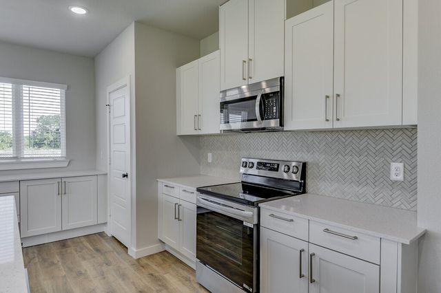 4024-4026-4028 Lecroy Court, Midlothian, TX 76065