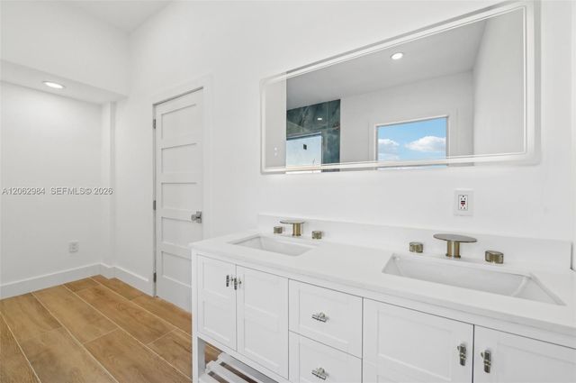 2001 SW 23rd Avenue, Fort Lauderdale, FL 33312