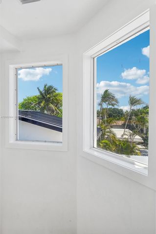 2001 SW 23rd Avenue, Fort Lauderdale, FL 33312