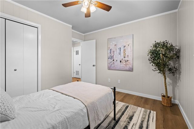 1011 & 1009 W Cypress Street, Rogers, AR 72756