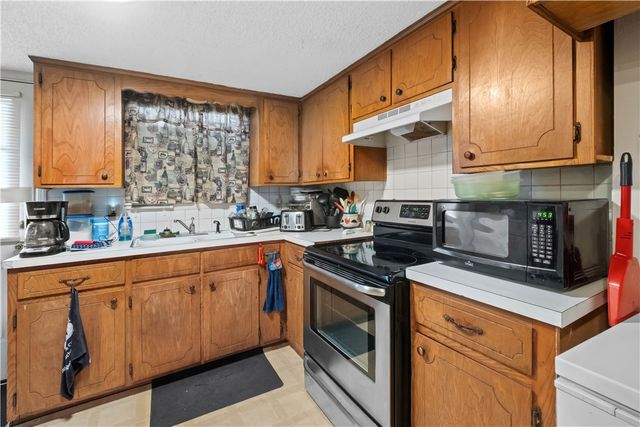 1011 & 1009 W Cypress Street, Rogers, AR 72756