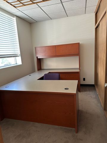 444 W Galena Boulevard, Aurora, IL 60506