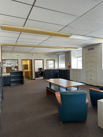 444 W Galena Boulevard, Aurora, IL 60506