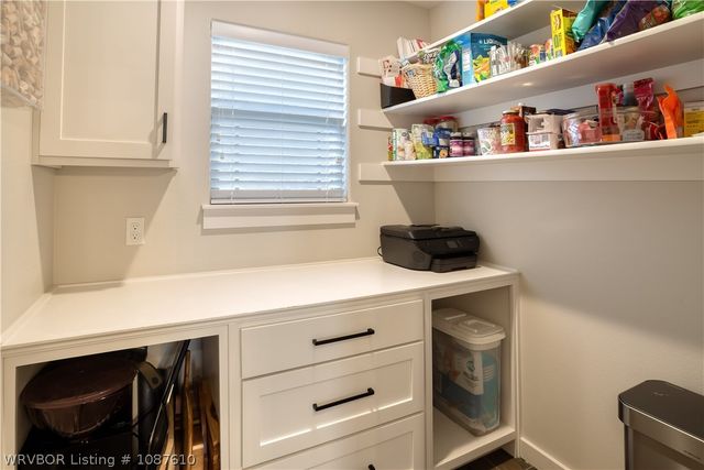 925 Mourning Dove, Barling, AR 72923