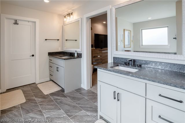 925 Mourning Dove, Barling, AR 72923