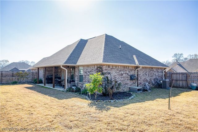 925 Mourning Dove, Barling, AR 72923