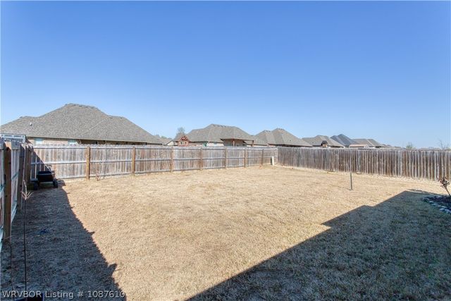 925 Mourning Dove, Barling, AR 72923