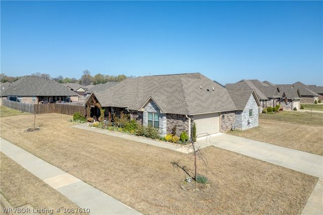 925 Mourning Dove, Barling, AR 72923