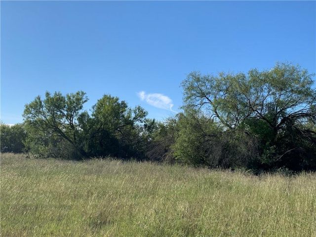 1900 Cisco DR, Spicewood, TX 78669