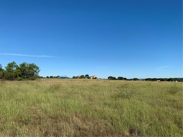 1900 Cisco DR, Spicewood, TX 78669