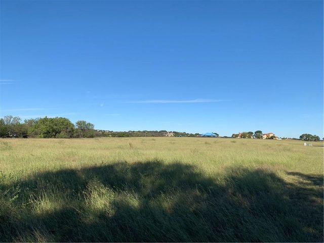 1900 Cisco DR, Spicewood, TX 78669