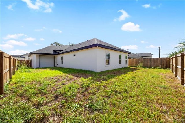 2221 N Woody Street, Edinburg, TX 78541