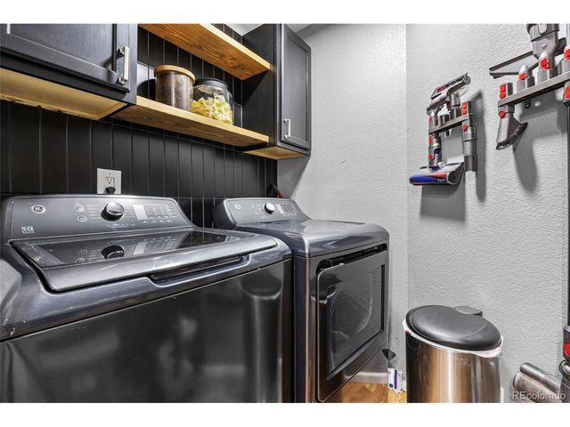 6001 S Yosemite St E205, Greenwood Village, CO 80111