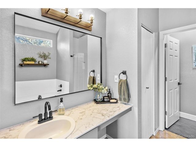 6001 S Yosemite St E205, Greenwood Village, CO 80111